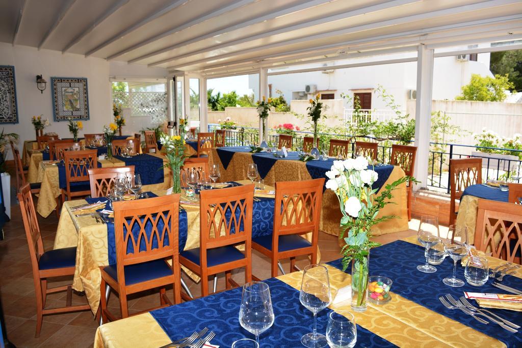 Hotel Ristorante Mediterraneo Faro San Vito Lo Capo Esterno foto